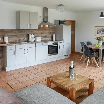 2 4 Wohnzimmer 1 Klein